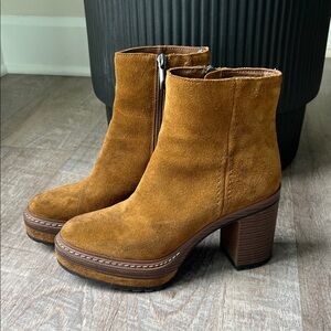 Steve Madden Brown Suede Ankle Boots Size 6